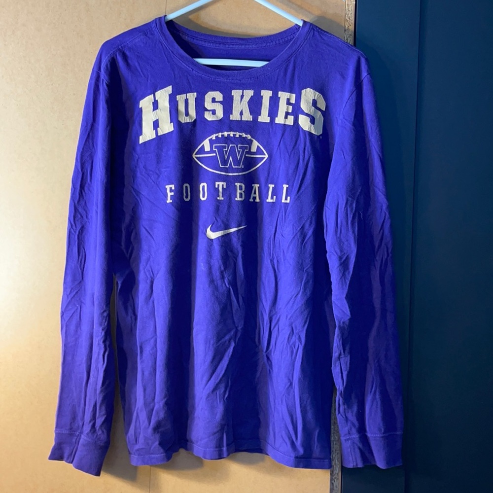 NCAA Washington huskies Nike long sleeve tee
